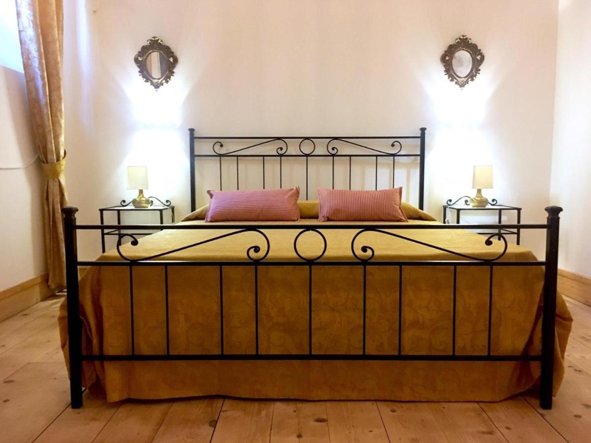 Flower Cozy Room Venesia Bagian luar foto