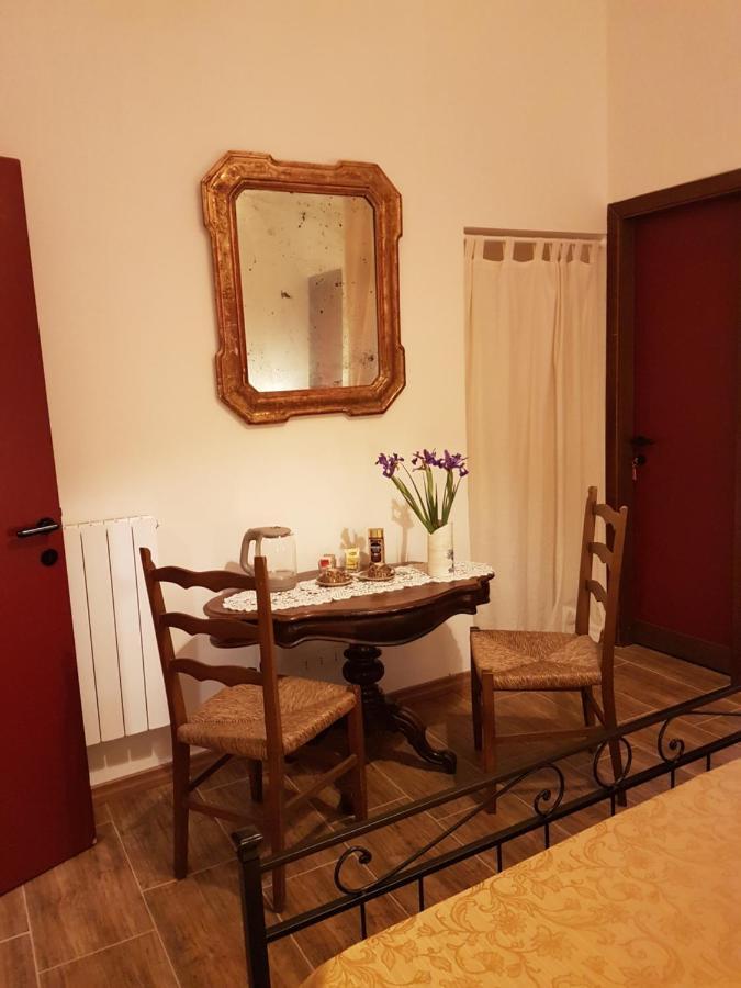 Flower Cozy Room Venesia Bagian luar foto